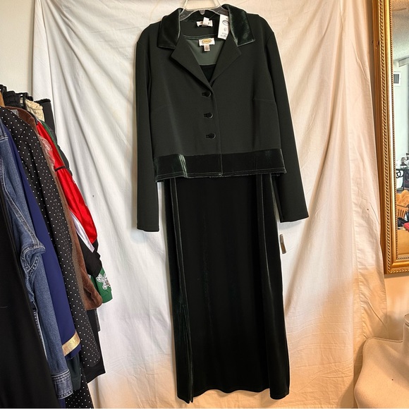 Talbots Women’s Green Dress w/ Jacket - Picture 5 of 13